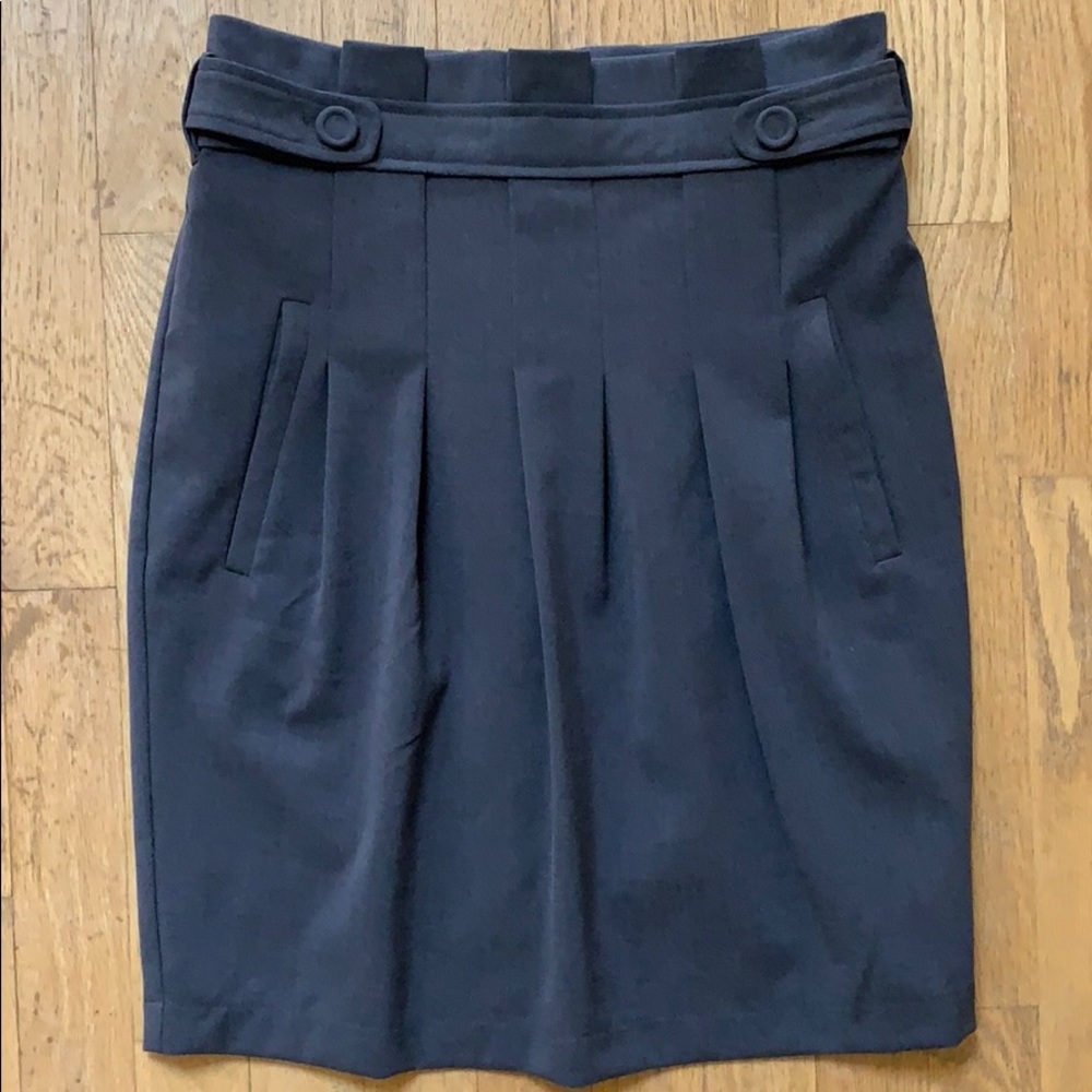 Grey High-Waisted Pleated Skirt